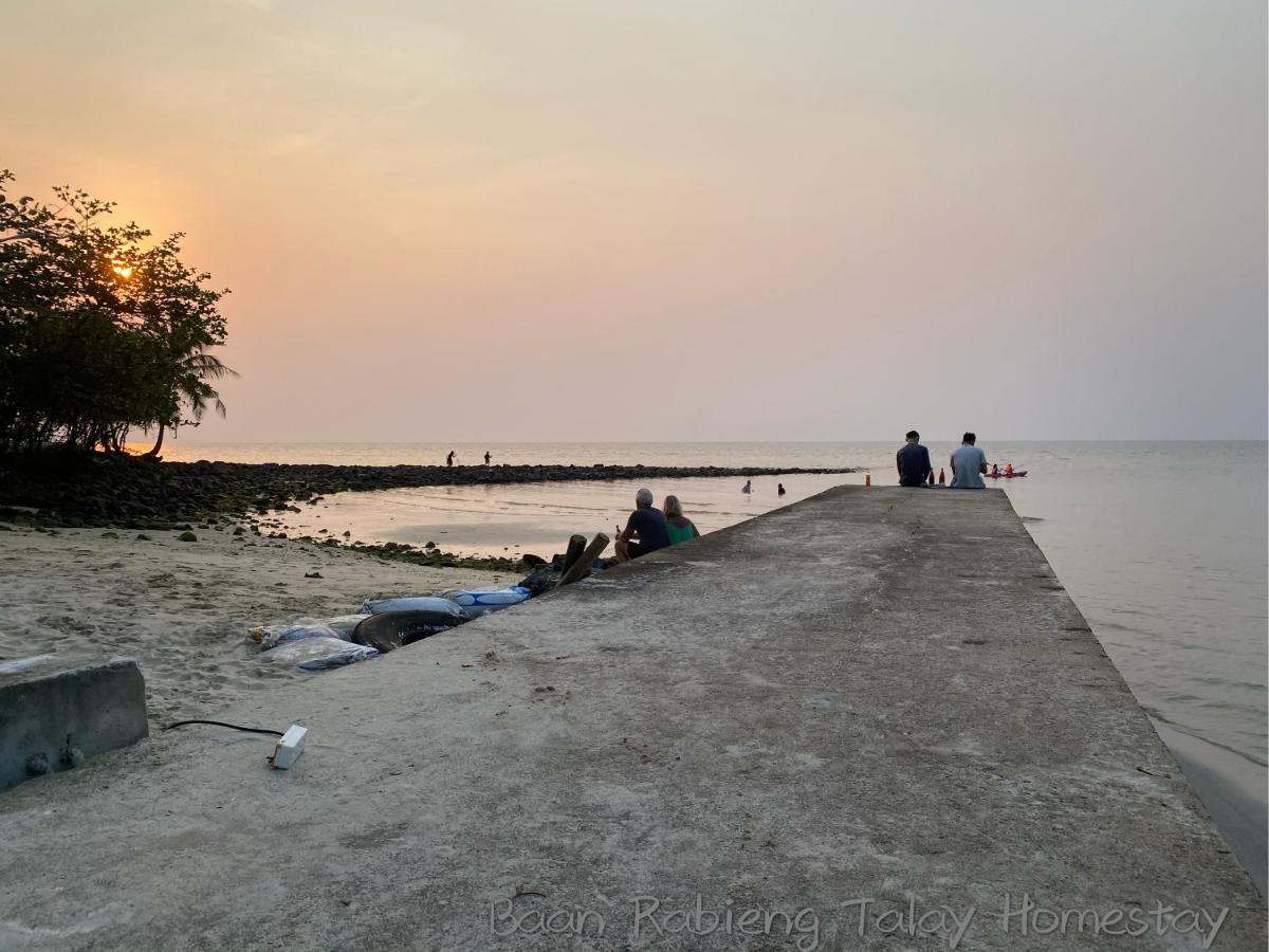 Baan Rabieng Talay Homestayบ้านระเบียงทะเล โฮมสเตย์เกาะกูด Ko Kut Ngoại thất bức ảnh