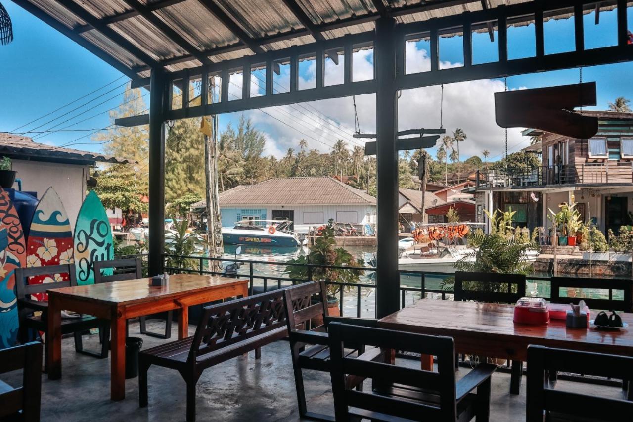 Baan Rabieng Talay Homestayบ้านระเบียงทะเล โฮมสเตย์เกาะกูด Ko Kut Ngoại thất bức ảnh