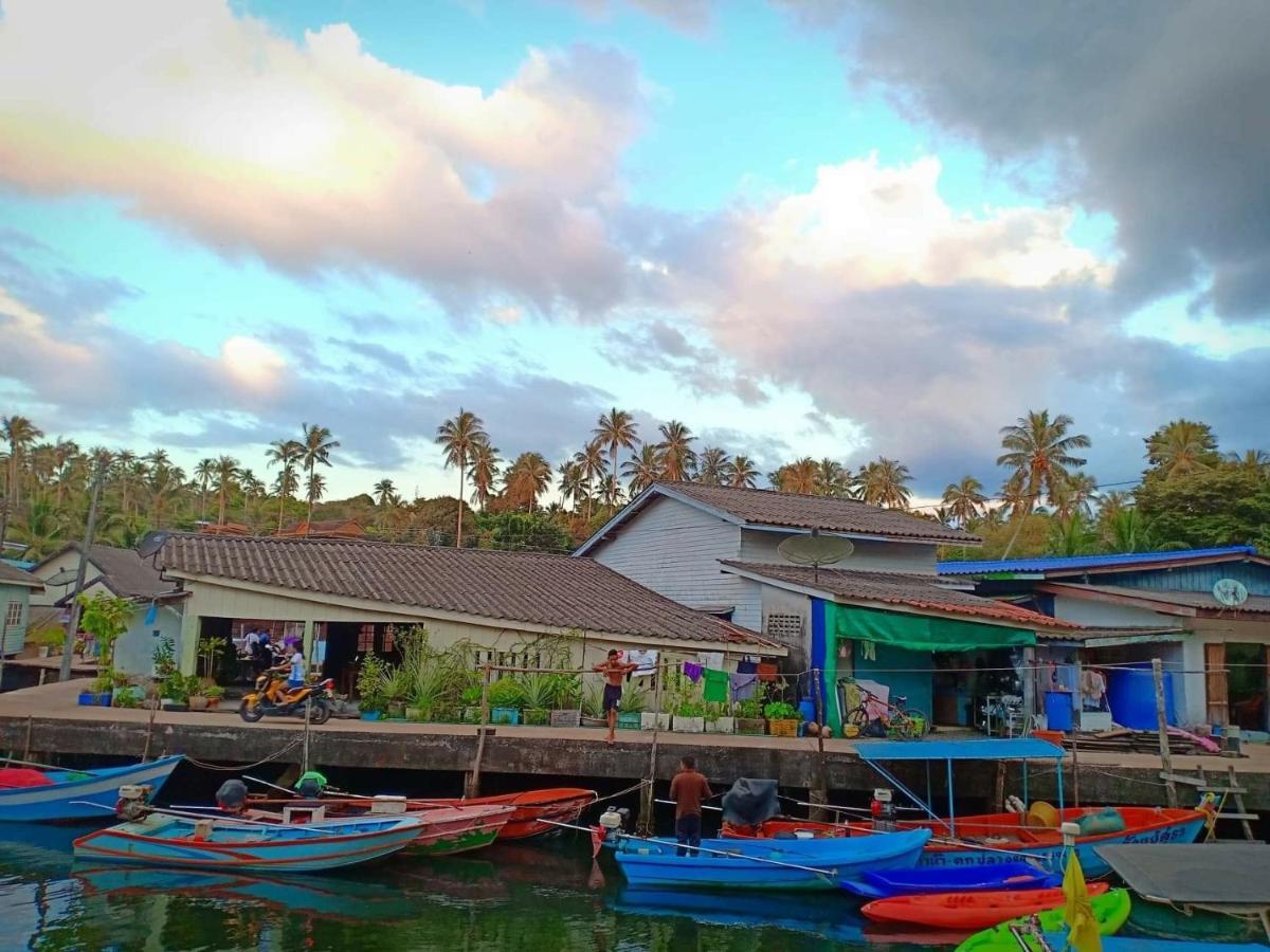 Baan Rabieng Talay Homestayบ้านระเบียงทะเล โฮมสเตย์เกาะกูด Ko Kut Ngoại thất bức ảnh
